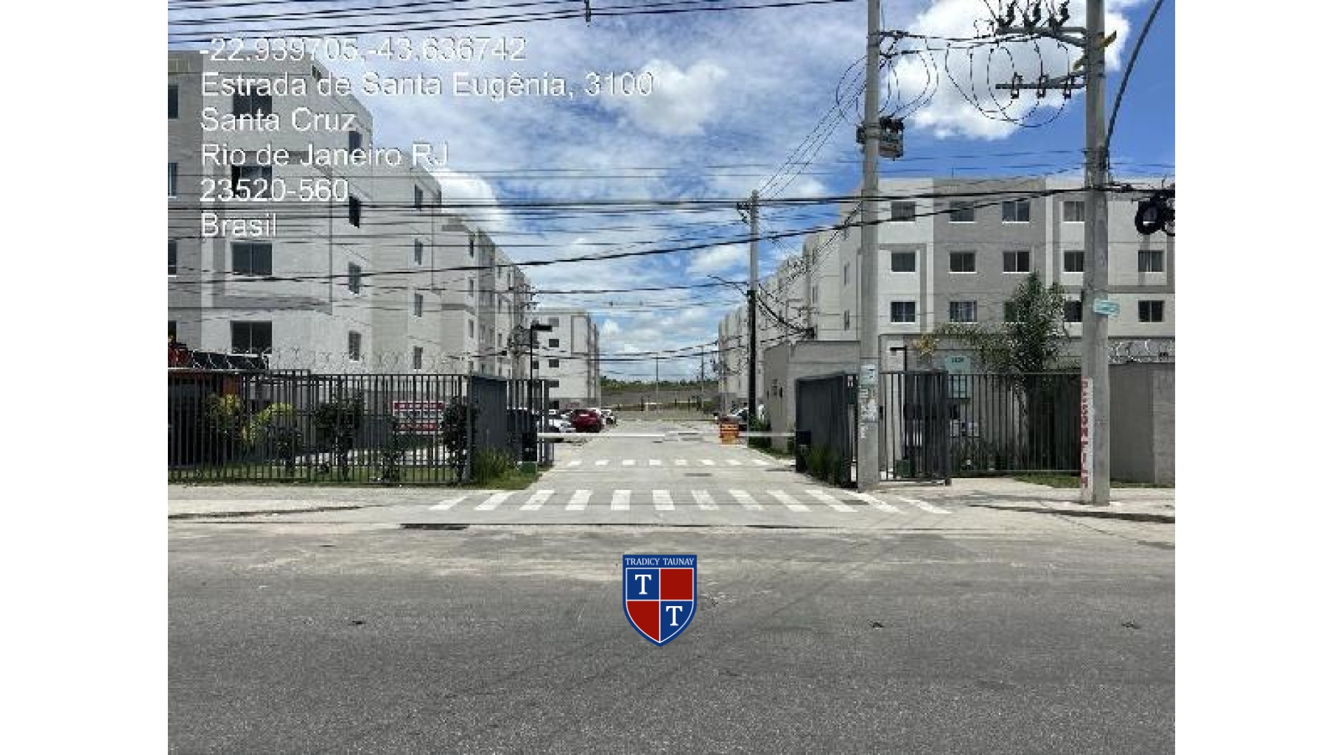 APARTAMENTO em SANTA CRUZ