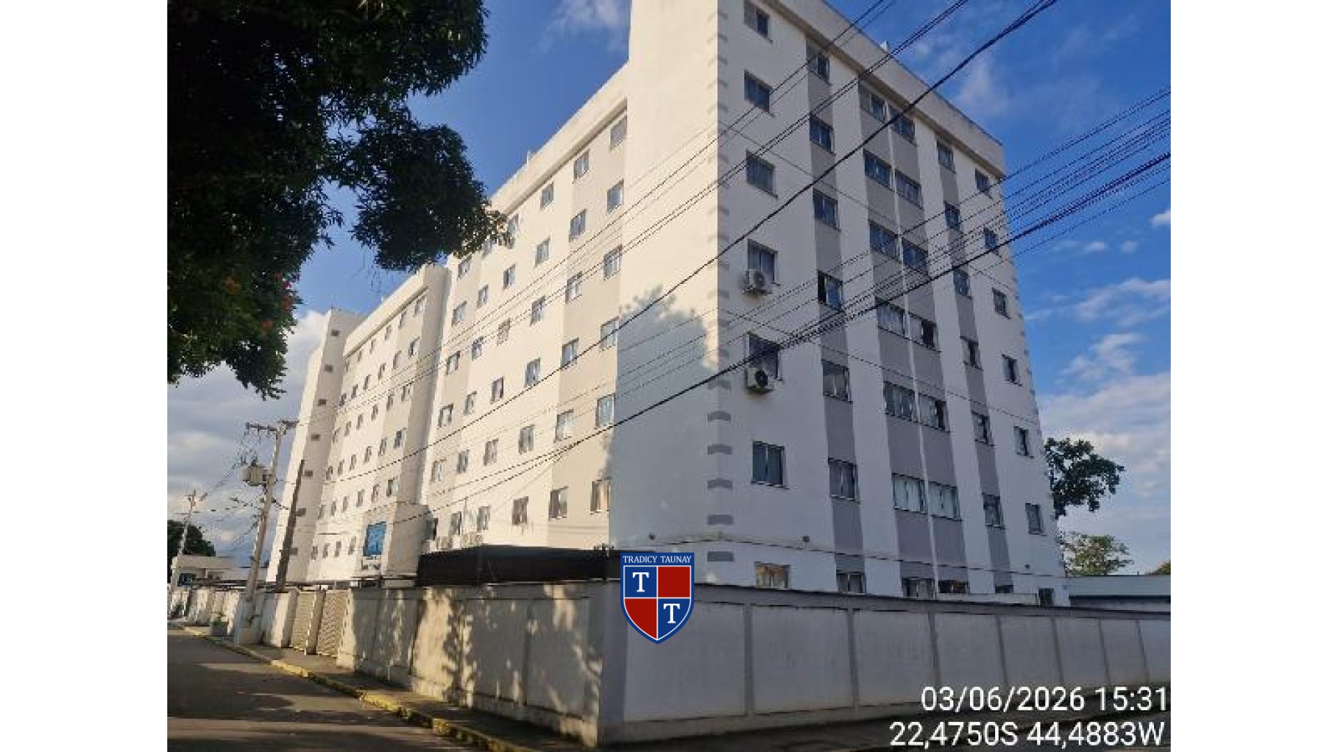 APARTAMENTO em ALEGRIA
