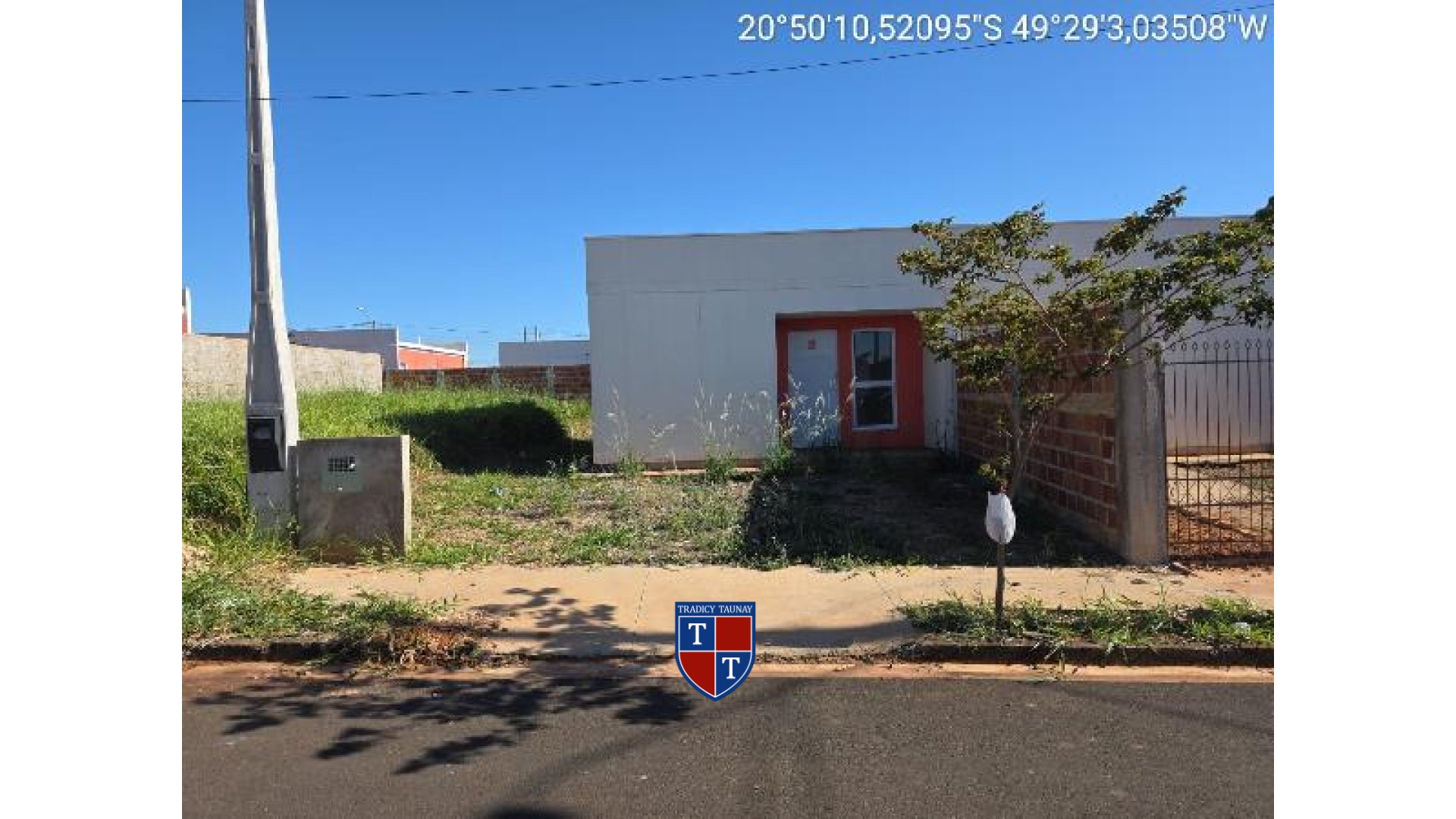 CASA em JARDIM GIRASSOL