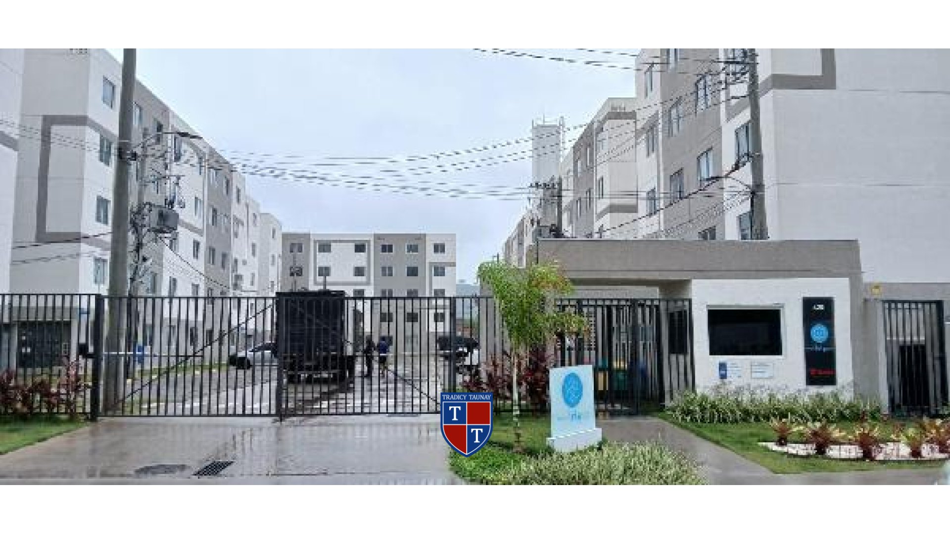 APARTAMENTO em GUARATIBA