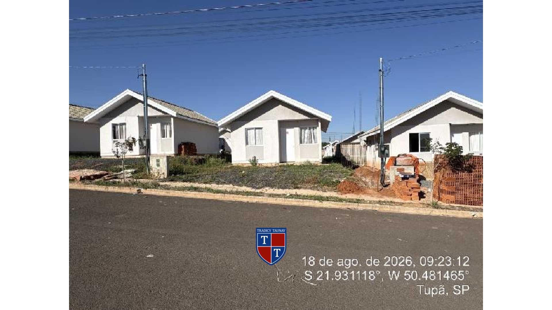 CASA em JARDIM TUPI