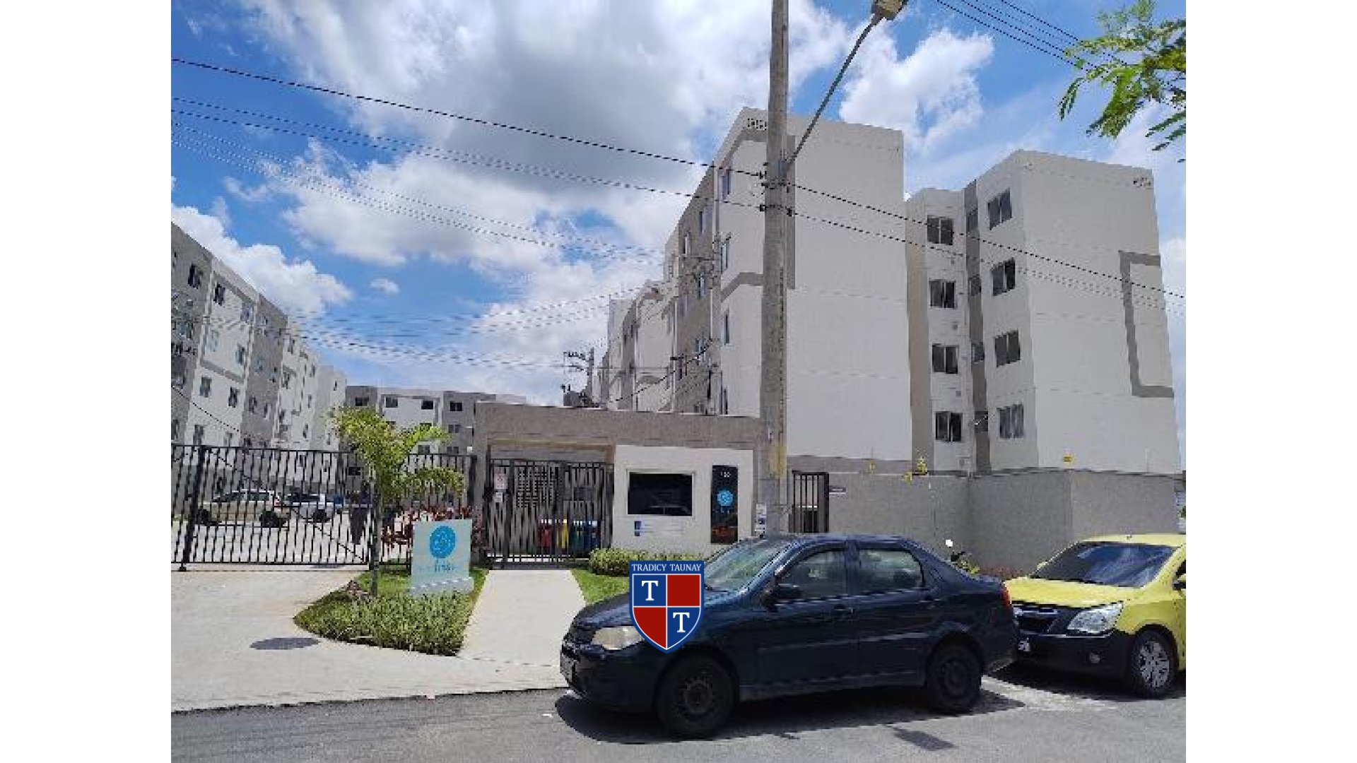 APARTAMENTO em GUARATIBA