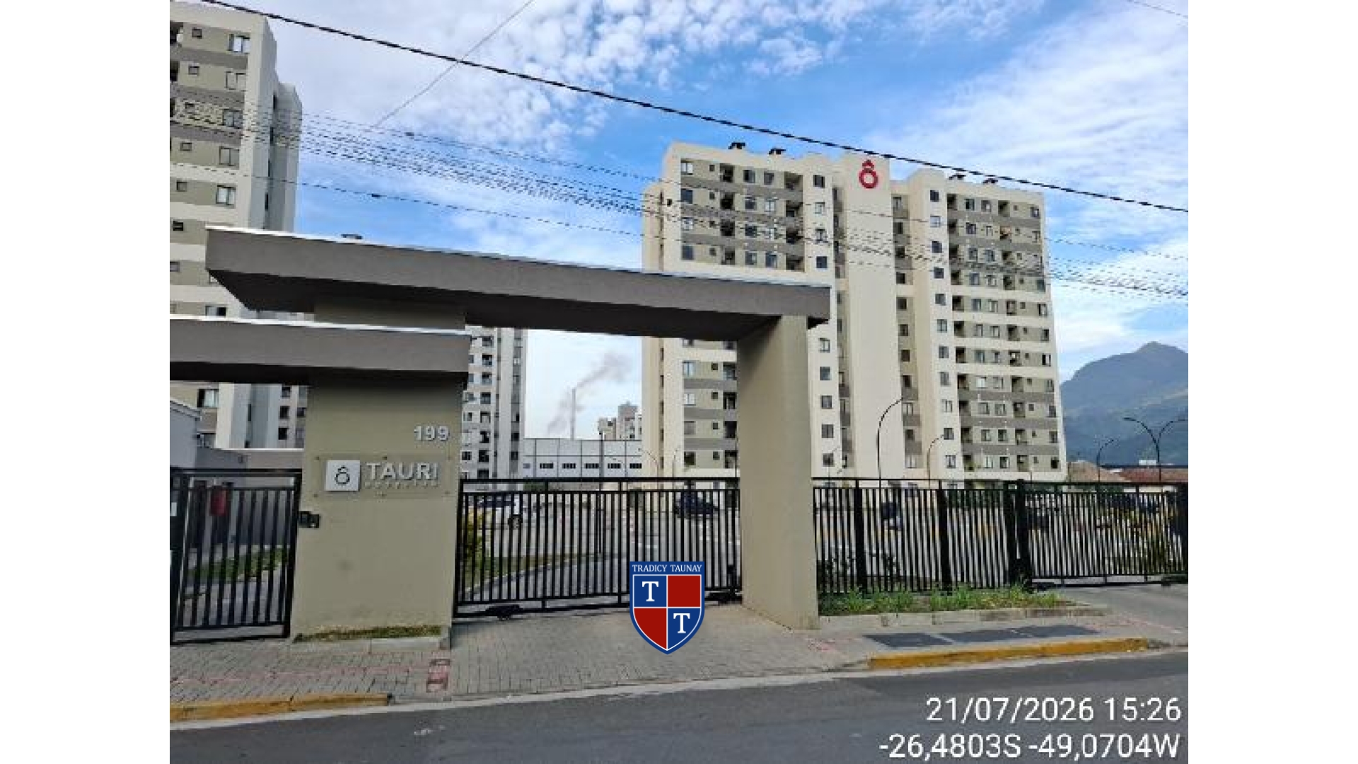 APARTAMENTO em VILA BAEPENDI