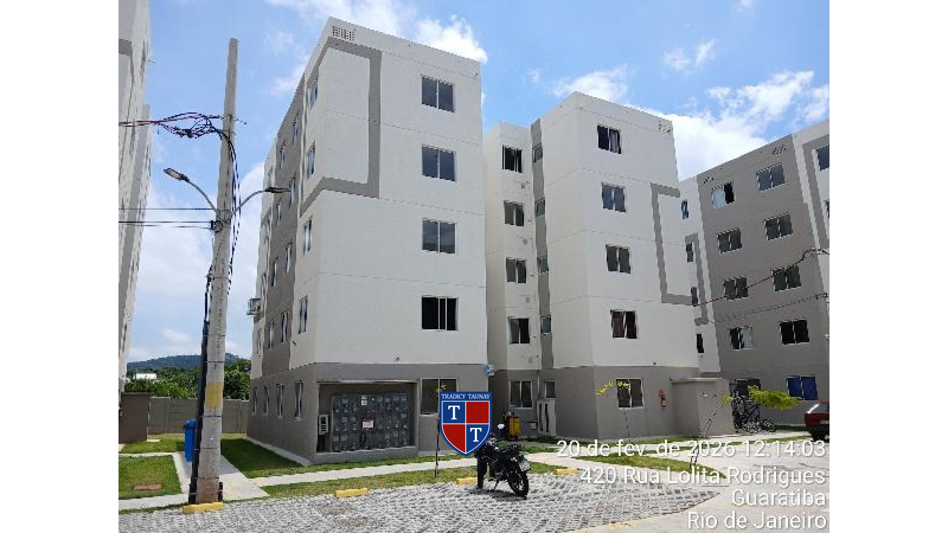 APARTAMENTO em GUARATIBA