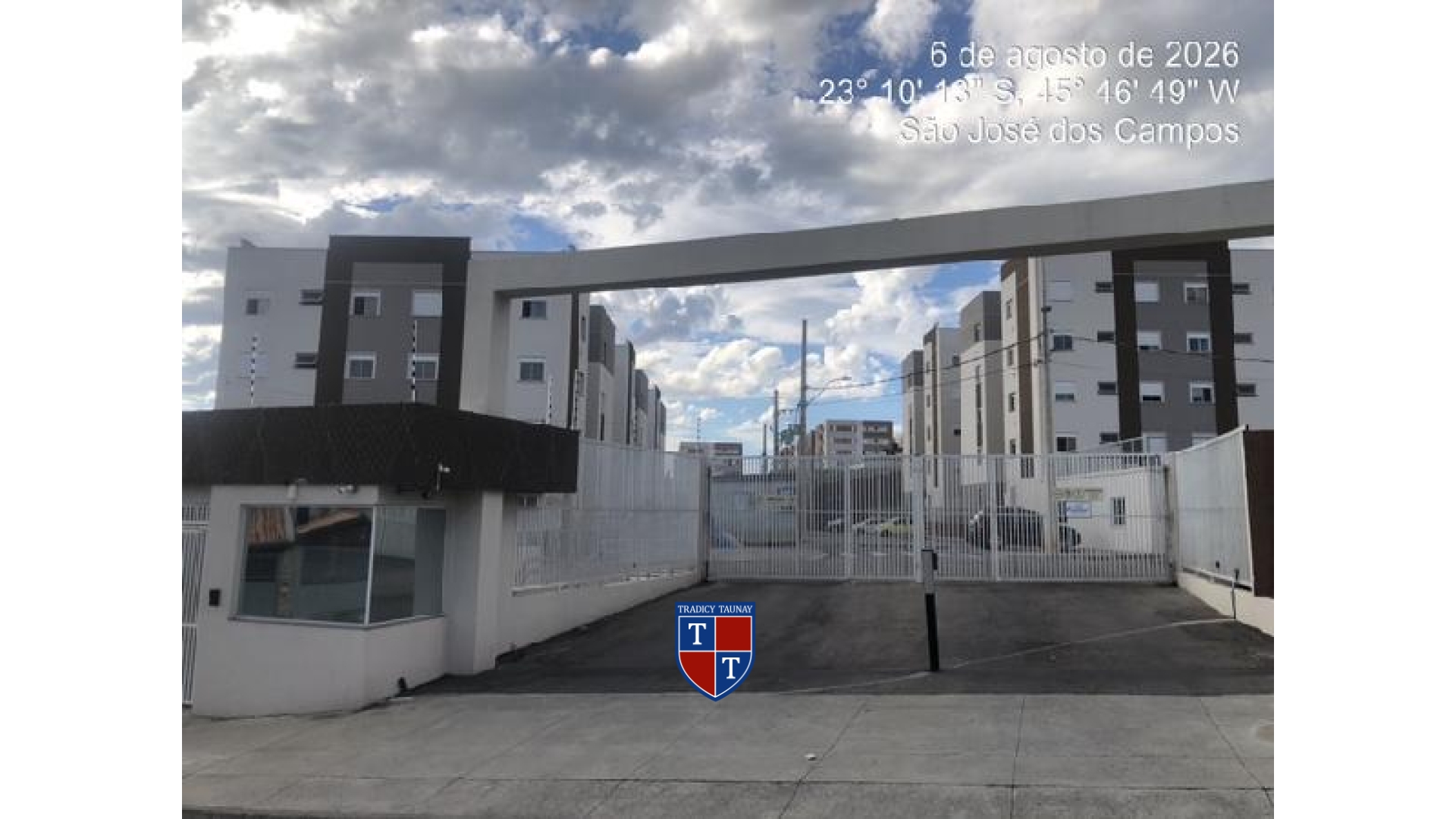 Foto 1 de APARTAMENTO em JARDIM SAO JOSE LESTE, SAO JOSE DOS CAMPOS/SP - Imóvel Retomado CAIXA Ref 8787721163681