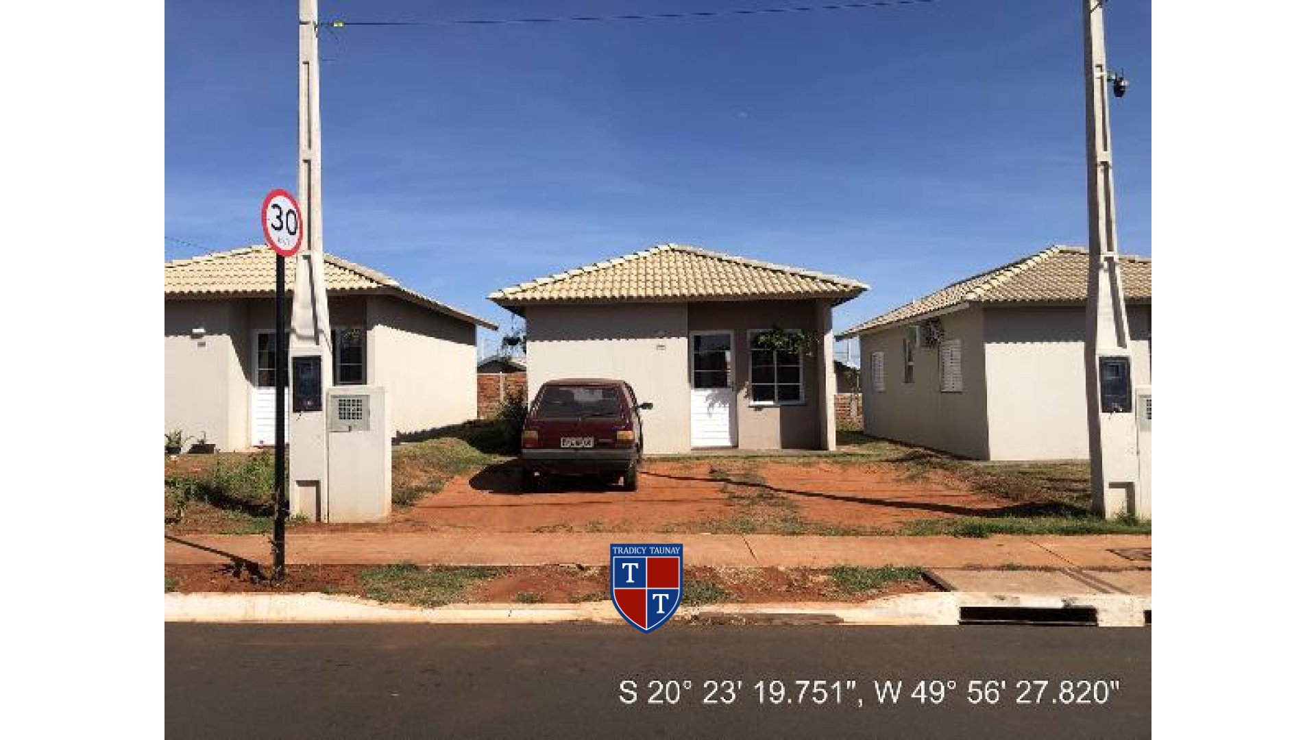 CASA em JARDIM MORADA DO SOL