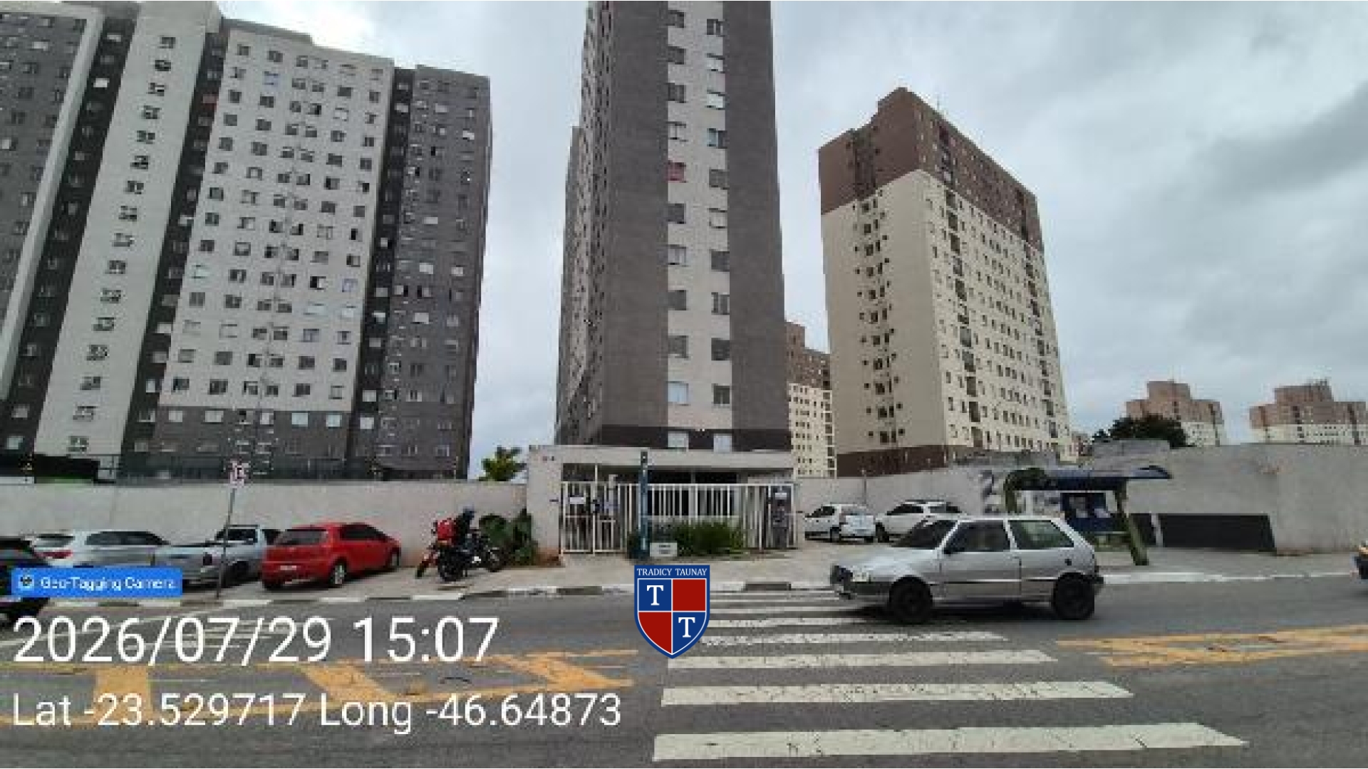APARTAMENTO em VILA SILVIANIA