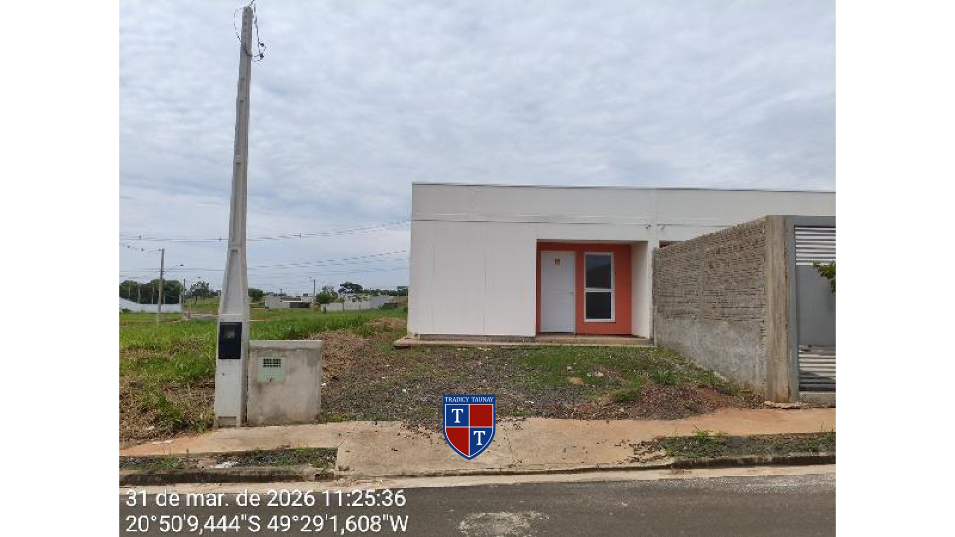 CASA em JARDIM GIRASSOL