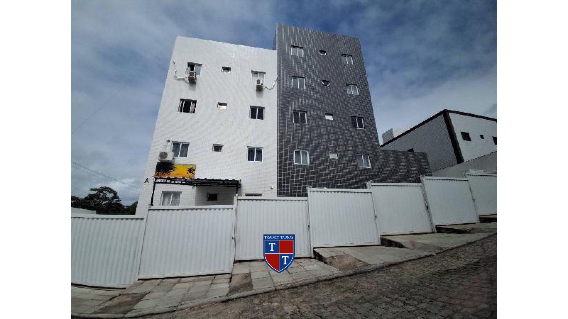 APARTAMENTO em MUCUMAGRO