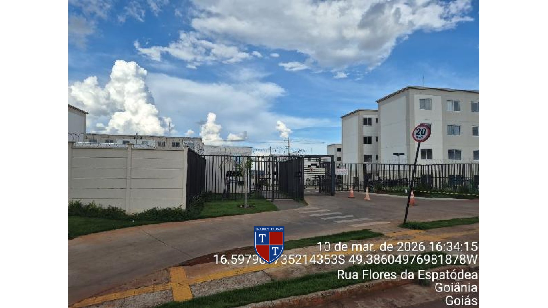 Foto 1 de APARTAMENTO em RESIDENCIAL FLORES DO CERRADO, GOIANIA/GO - Imóvel Retomado CAIXA Ref 8787722241988