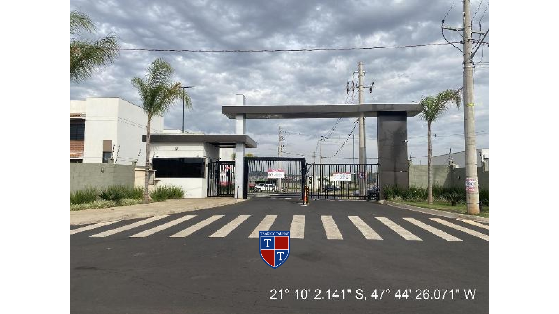 Foto 1 de CASA em PARQUE RESIDENCIAL CANDIDO PORTINARI, RIBEIRAO PRETO/SP - Imóvel Retomado CAIXA Ref 8787722804273