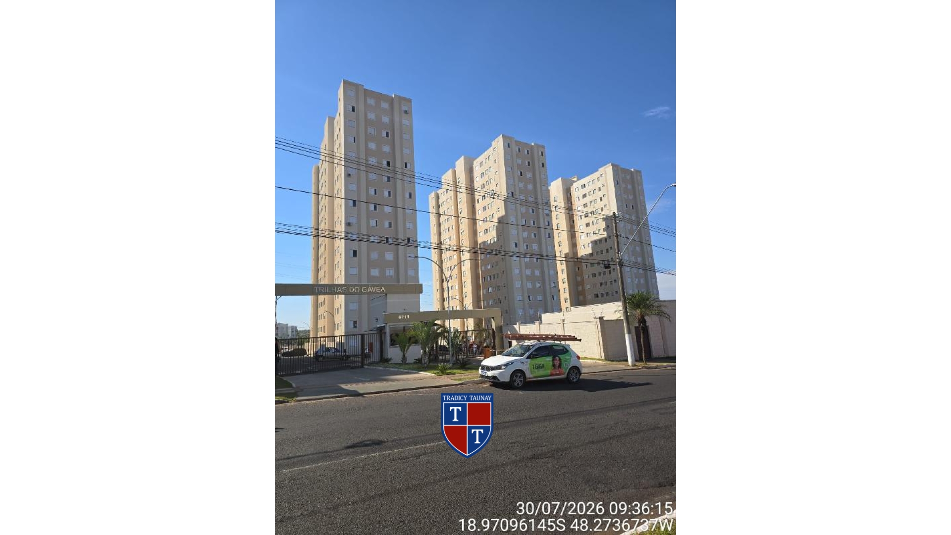 APARTAMENTO em SHOPPING PARK
