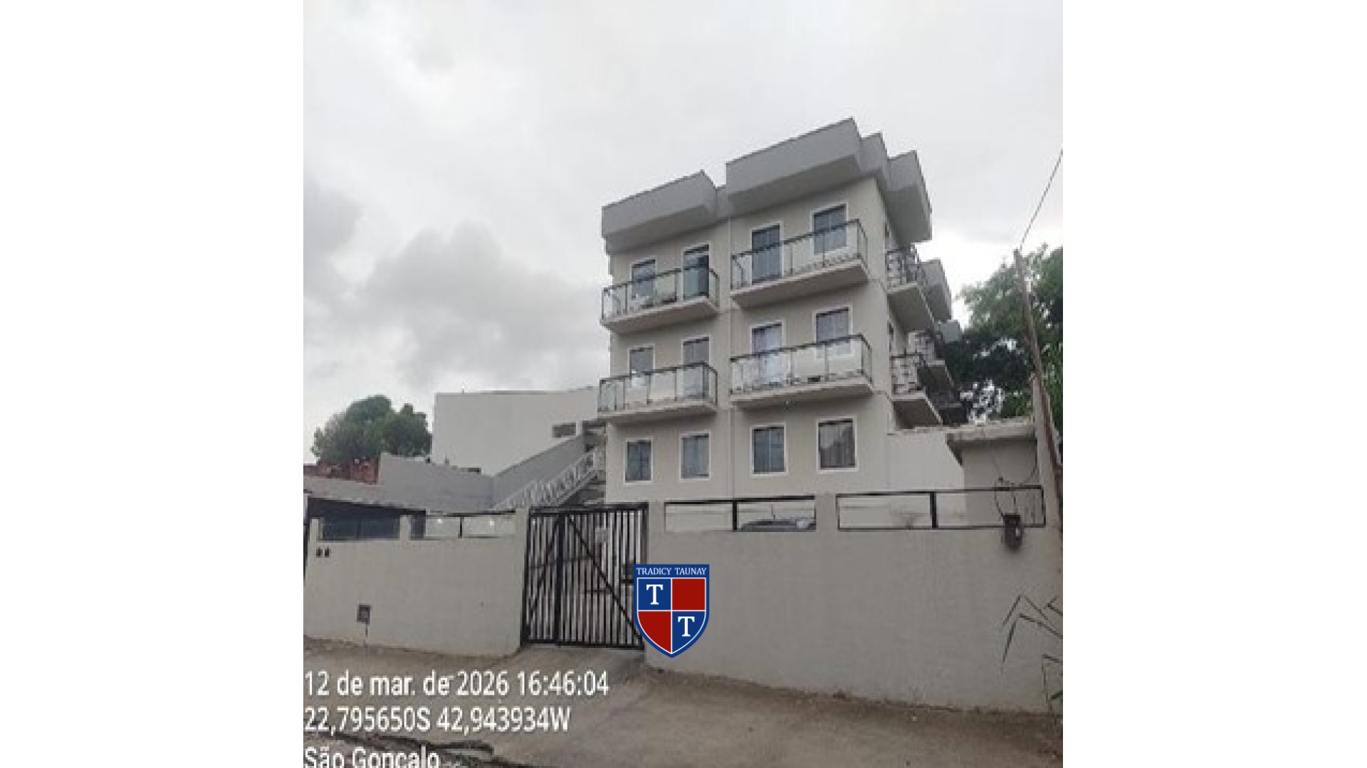 APARTAMENTO em MARAMBAIA