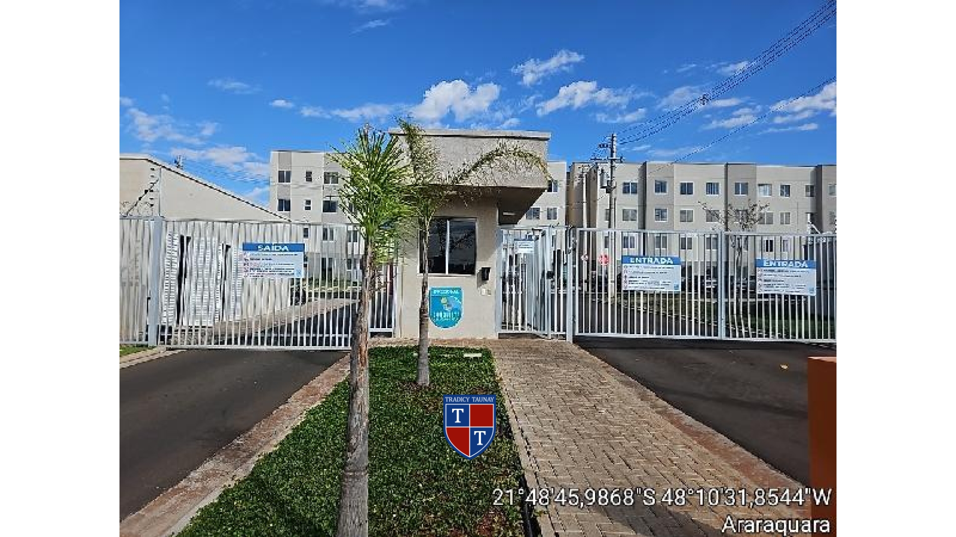 APARTAMENTO em JARDIM DAS GAIVOTAS